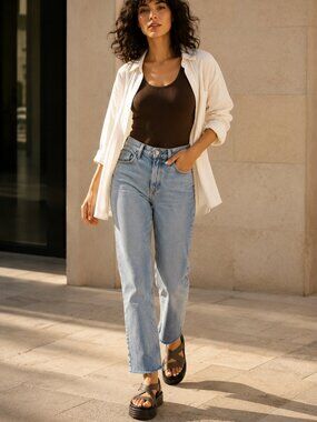 Zara Blue High Rise Straight Leg Jeans Raw Hem Rigid Denim Size 4